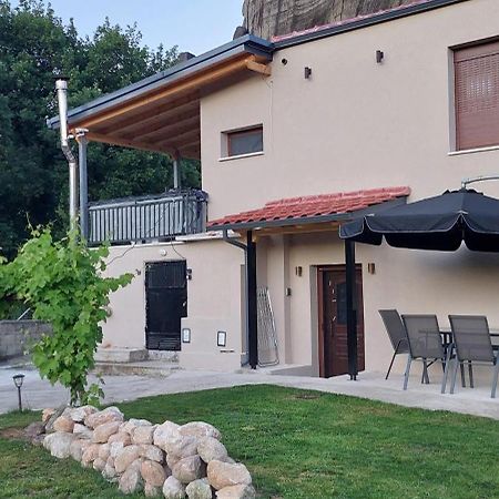 Apartmán Avli Luxurious House Kalambaka Exteriér fotografie