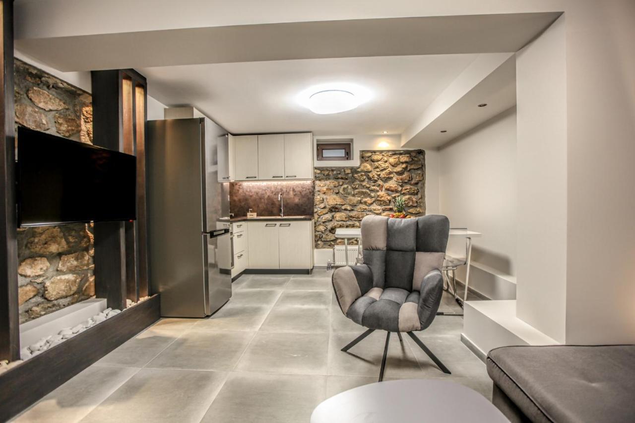 Apartmán Avli Luxurious House Kalambaka Exteriér fotografie